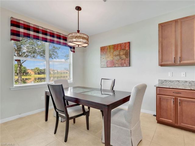 1529 Birdie DR, Naples, FL 34120
