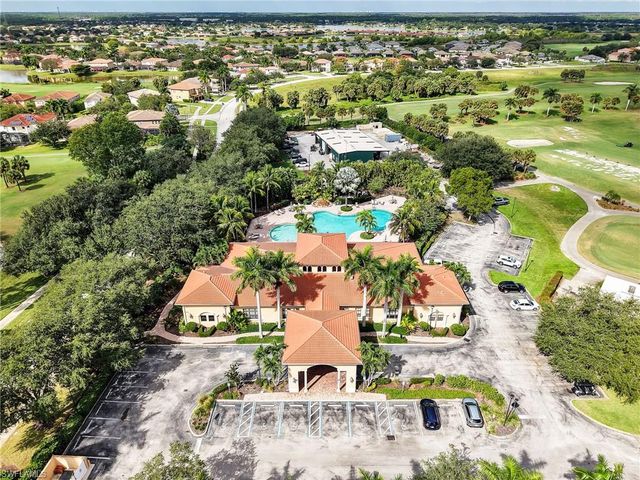 1529 Birdie DR, Naples, FL 34120