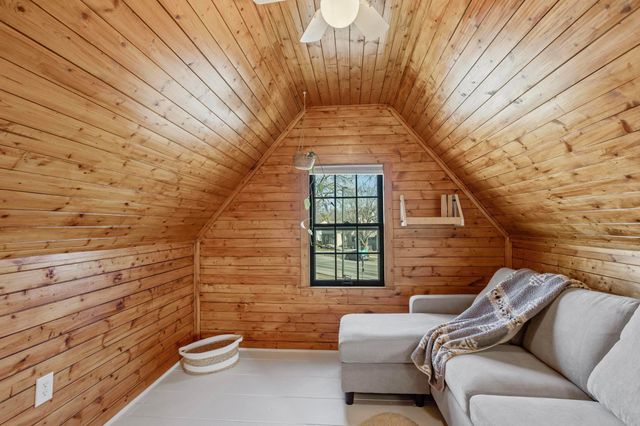 3280 Blackstone Avenue, Saint Louis Park, MN 55416