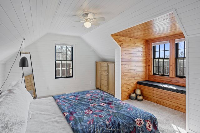 3280 Blackstone Avenue, Saint Louis Park, MN 55416