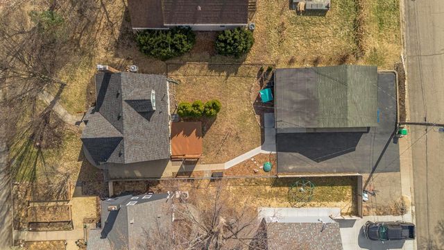 3280 Blackstone Avenue, Saint Louis Park, MN 55416