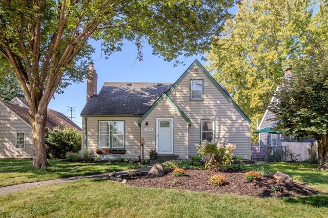3280 Blackstone Avenue, Saint Louis Park, MN 55416