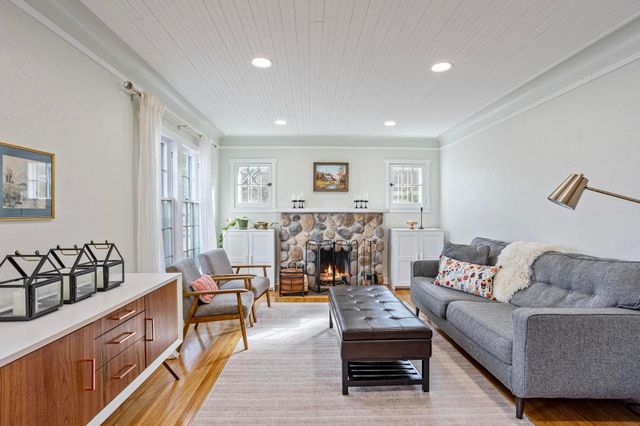 3280 Blackstone Avenue, Saint Louis Park, MN 55416