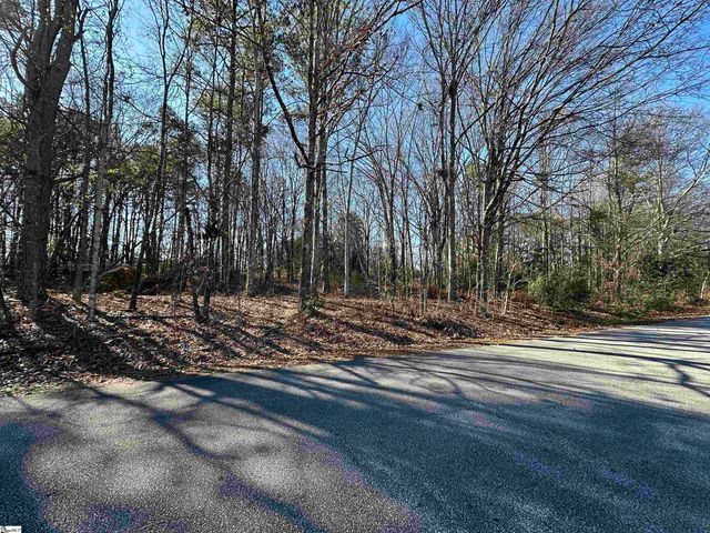 108 Berry Drive, Greenville, SC 29607