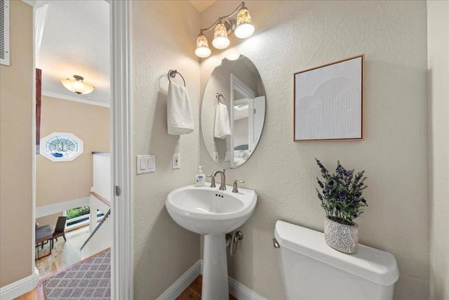 25400 Radonich Road, Los Gatos, CA 95033