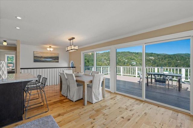 25400 Radonich Road, Los Gatos, CA 95033