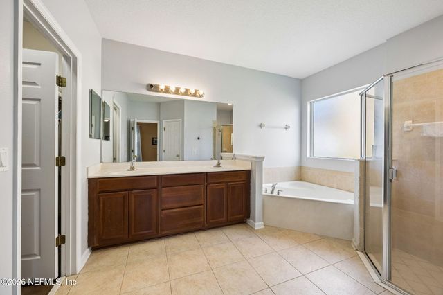 5907 WIND CAVE Lane, Jacksonville, FL 32258