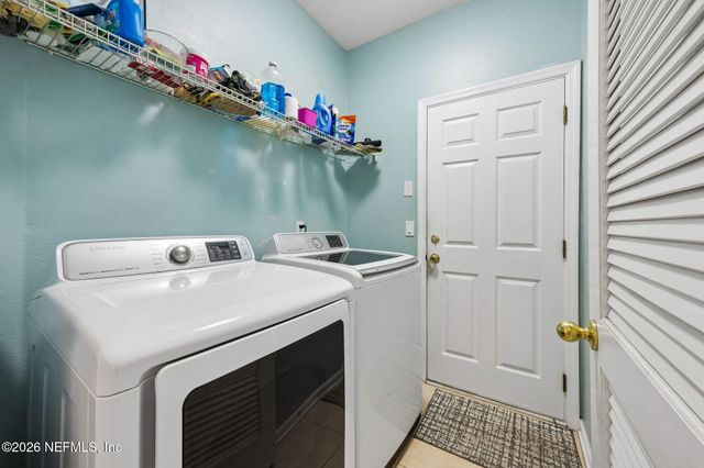 5907 WIND CAVE Lane, Jacksonville, FL 32258