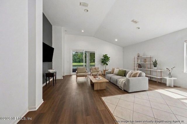 5907 WIND CAVE Lane, Jacksonville, FL 32258