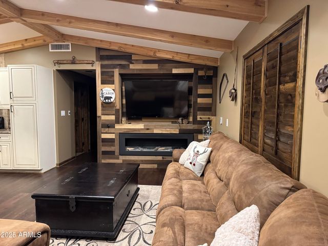 3998 N BLOODY BASIN Road, Pine, AZ 85544