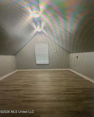14081 Woodland Hills Drive, Biloxi, MS 39532