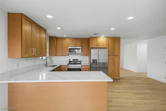 6258 Bayview Circle, Las Vegas, NV 89156