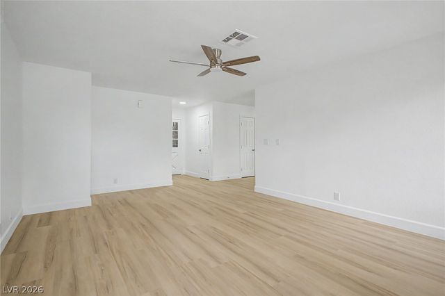 6258 Bayview Circle, Las Vegas, NV 89156