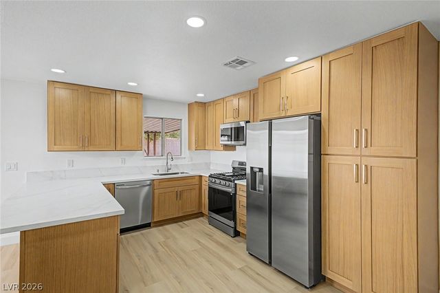 6258 Bayview Circle, Las Vegas, NV 89156