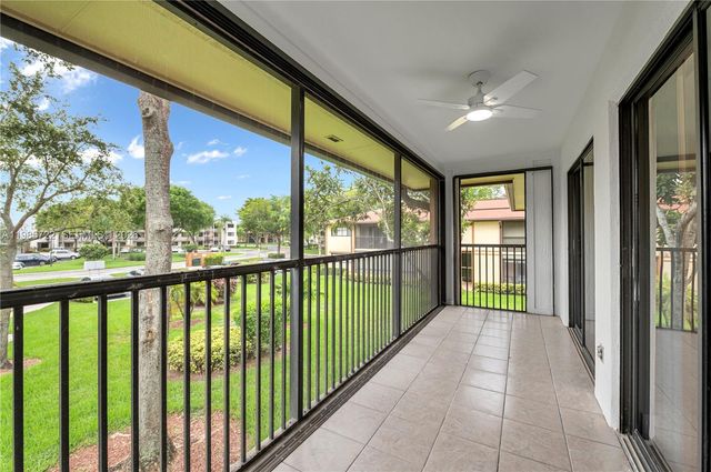 10959 W Clairmont Cir 211, Tamarac, FL 33321