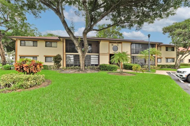 10959 W Clairmont Cir 211, Tamarac, FL 33321