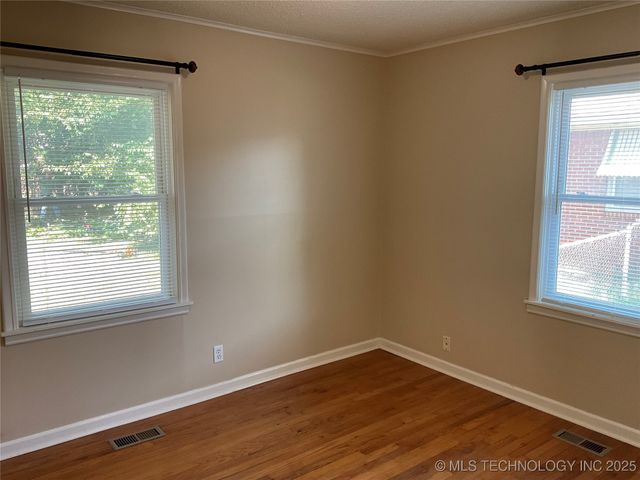 4139 E 22nd Place S, Tulsa, OK 74114