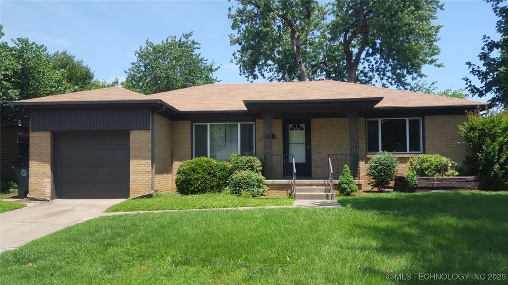 4139 E 22nd Place S, Tulsa, OK 74114