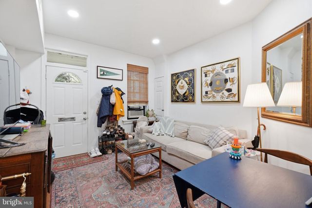 13 16TH ST NE, Washington, DC 20002