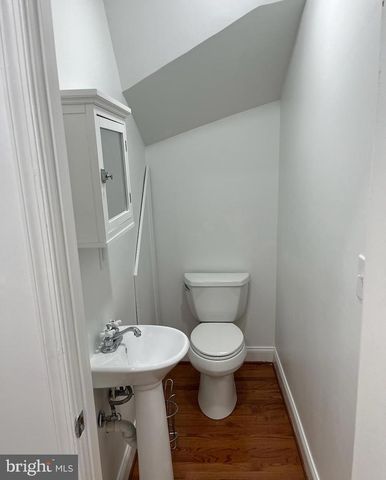 13 16TH ST NE, Washington, DC 20002