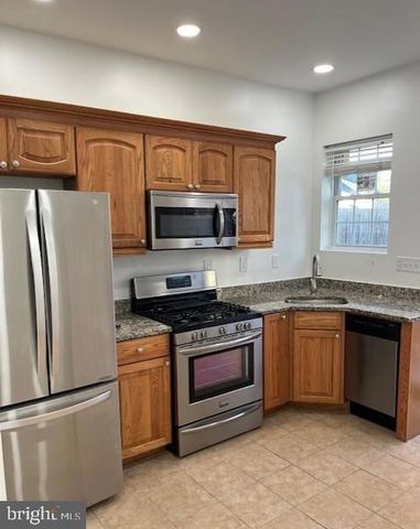 13 16TH ST NE, Washington, DC 20002