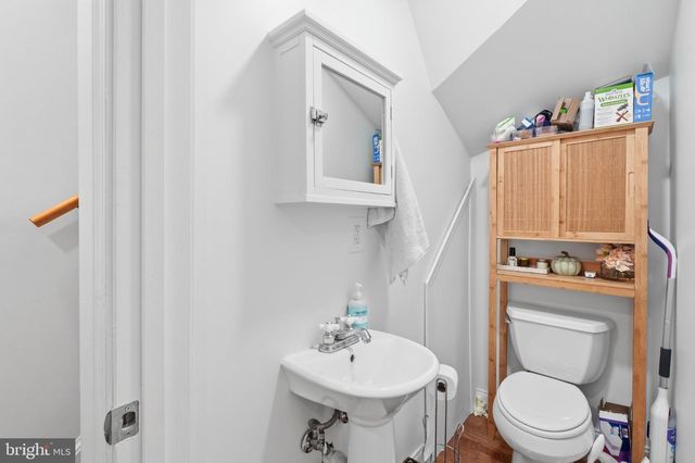 13 16TH ST NE, Washington, DC 20002