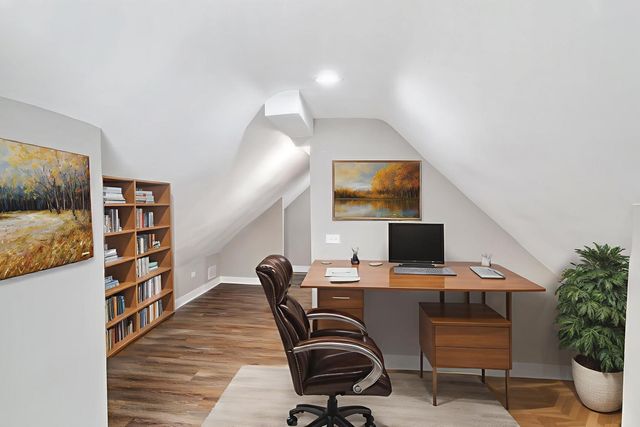 1009 8th Street, Waukegan, IL 60085