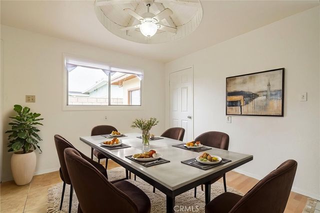 1238 W Avenue H15, Lancaster, CA 93534