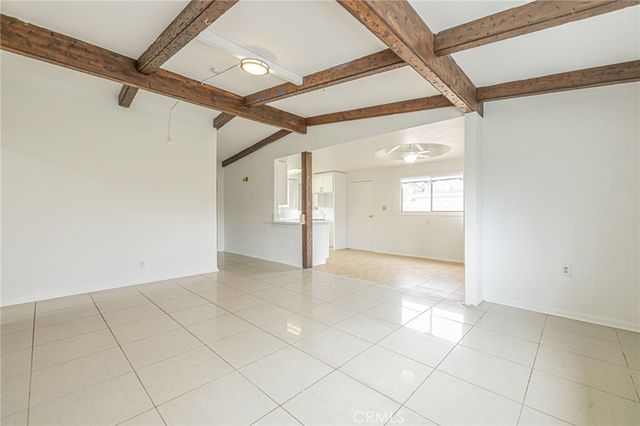 1238 W Avenue H15, Lancaster, CA 93534