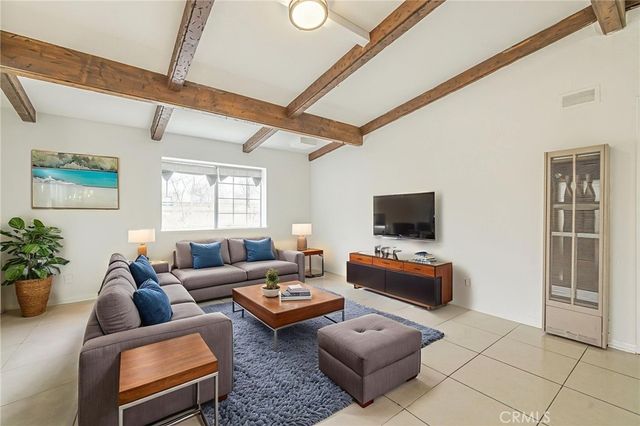 1238 W Avenue H15, Lancaster, CA 93534