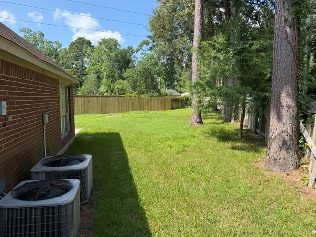 1702 Whispering Forest Drive, Houston, TX 77339