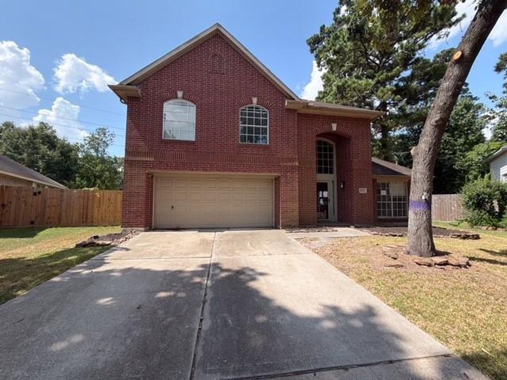1702 Whispering Forest Drive, Houston, TX 77339