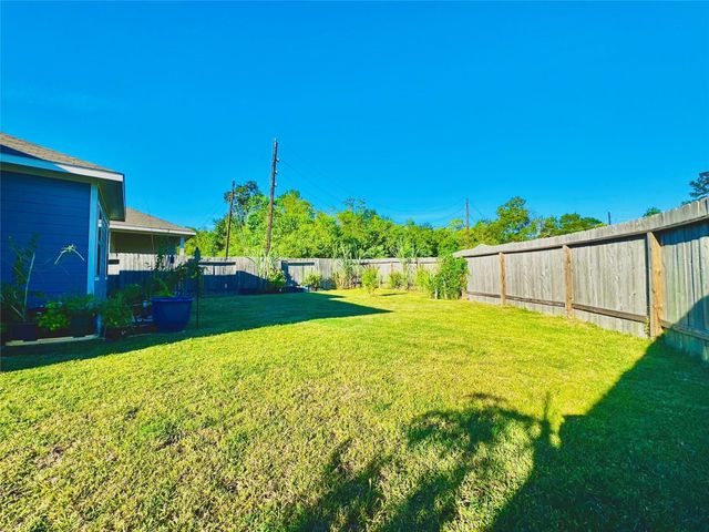24702 Russet Bluff Trail, Houston, TX 77336
