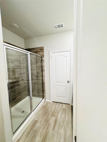 24702 Russet Bluff Trail, Houston, TX 77336