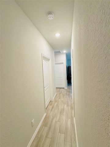 24702 Russet Bluff Trail, Houston, TX 77336