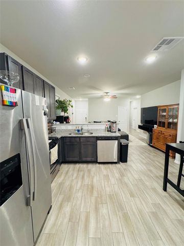 24702 Russet Bluff Trail, Houston, TX 77336