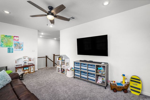 10157 BUSSANG RD, Schertz, TX 78154