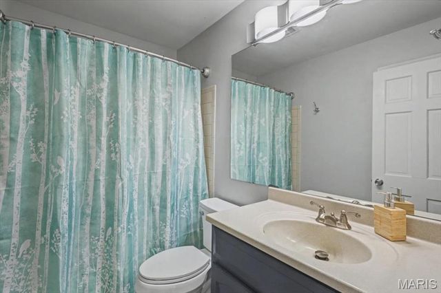 1635 Clayton Spur Court, Ellisville, MO 63011