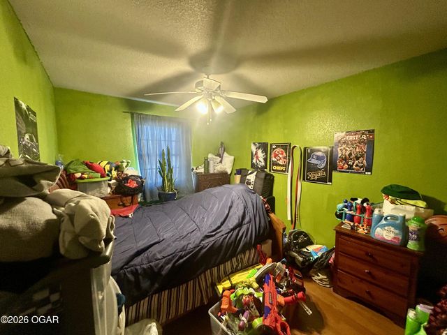 2639 E 5th Street, Joplin, MO 64801