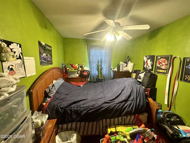 2639 E 5th Street, Joplin, MO 64801