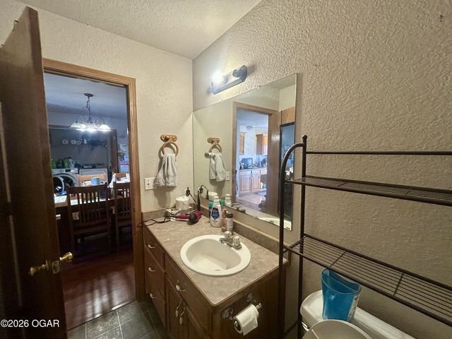 2639 E 5th Street, Joplin, MO 64801