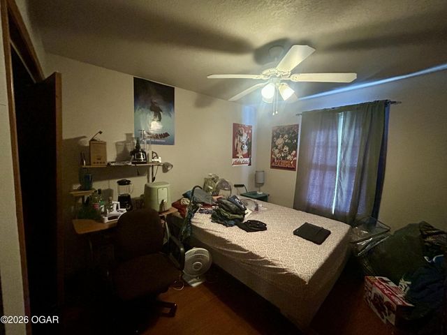 2639 E 5th Street, Joplin, MO 64801