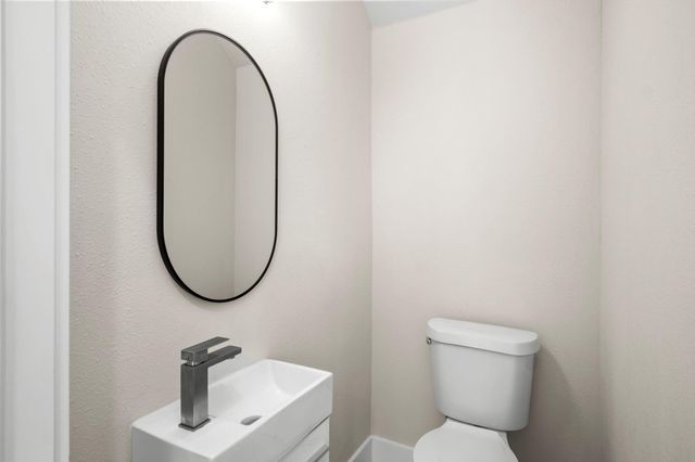 8016 Willow Street B, Houston, TX 77088