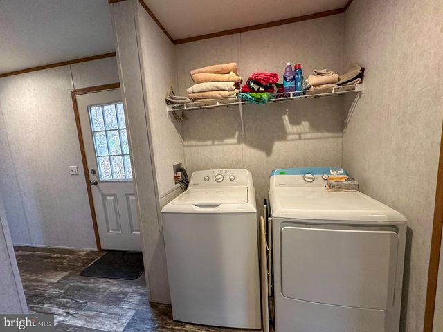 725 HILLSIDE DR, Gap, PA 17527