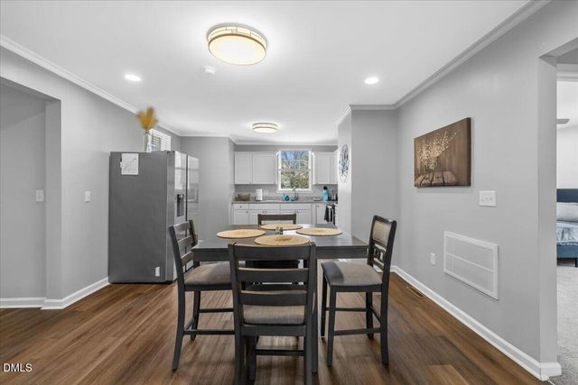 411 Hillcrest Avenue, Burlington, NC 27215