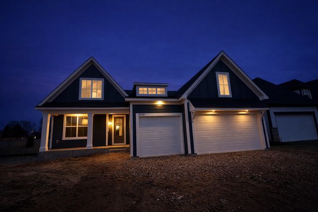 4048 Arbor Drive, Woodbury, MN 55129
