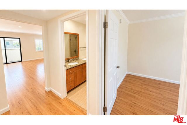 15141 Burbank Boulevard 103, Van Nuys, CA 91411