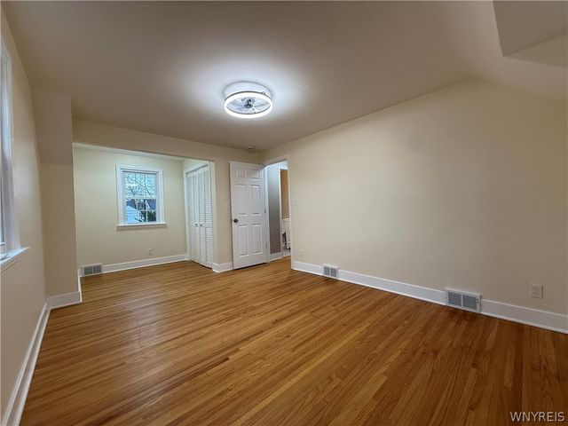 133 Allenhurst Road, Amherst, NY 14226