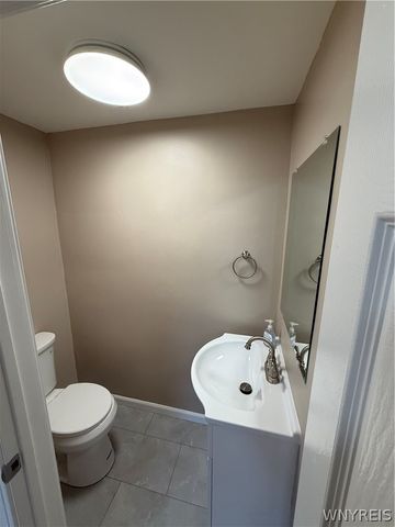 133 Allenhurst Road, Amherst, NY 14226