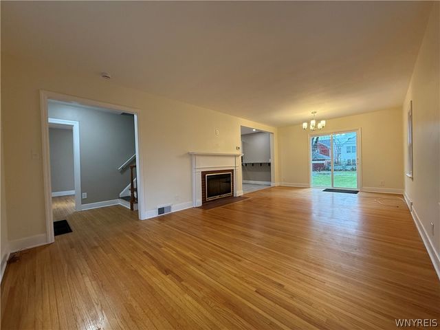 133 Allenhurst Road, Amherst, NY 14226